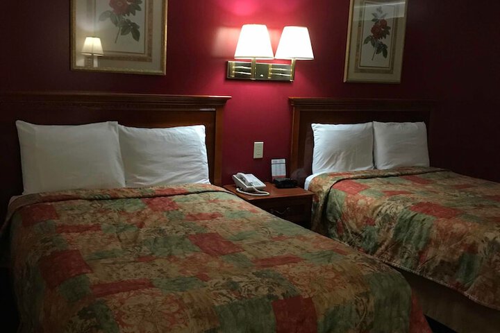 Room 22 of 33
