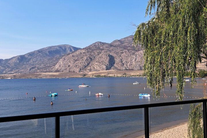 Richter Pass Beach Resort