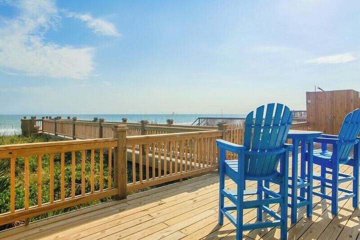 Tournesol by Topsail Realty