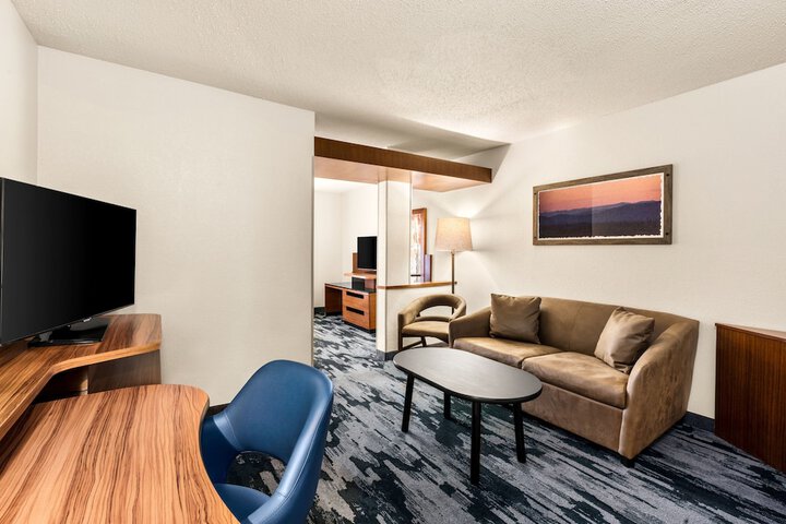Room 26 of 45