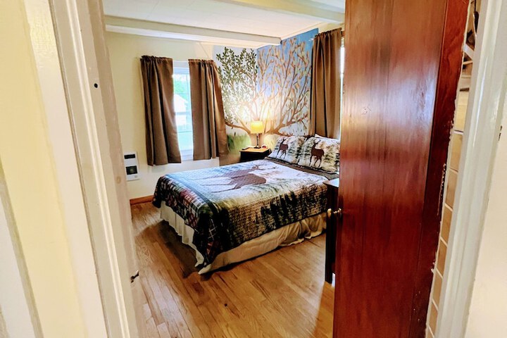 Room 125 of 177