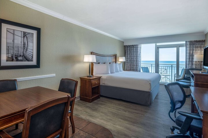 The Sandbar Hotel Trademark Collection by Wyndham