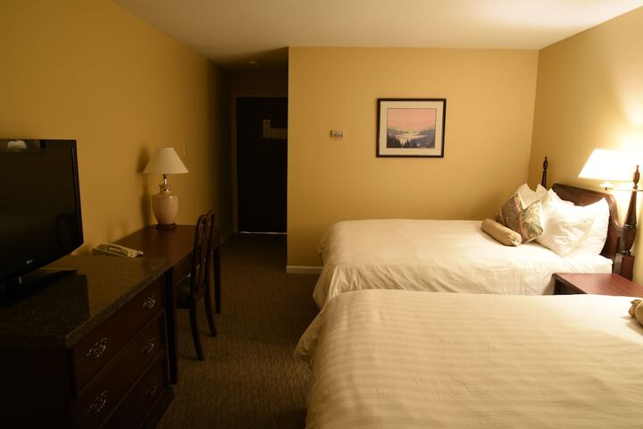 Pacific Inn