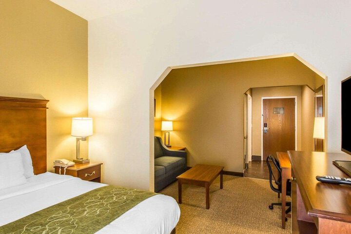 Comfort Suites Cookeville