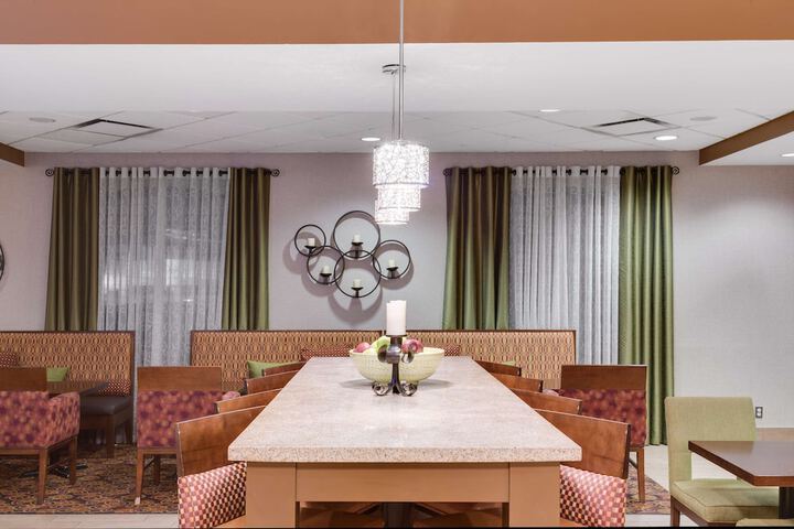 Hampton Inn Pittsburgh / West Mifflin