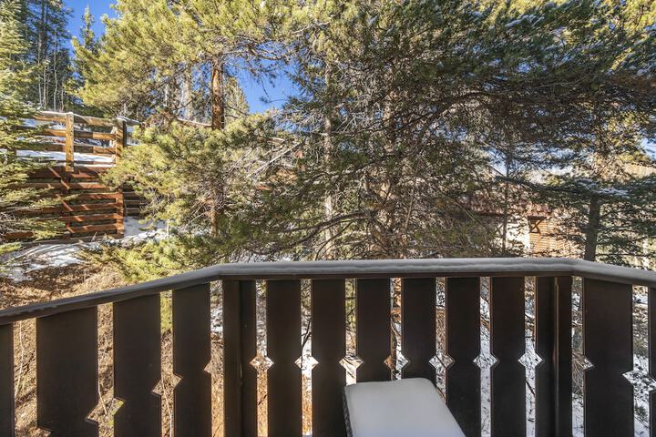 Terrace/Patio 102 of 113