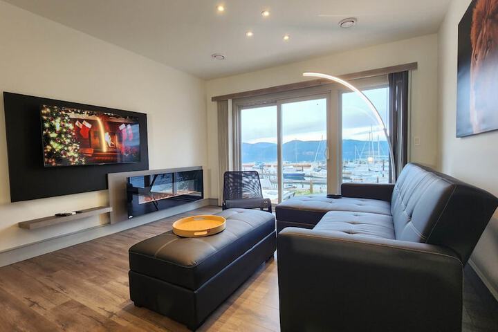 GLOBALSTAY. Paradise Marina Place