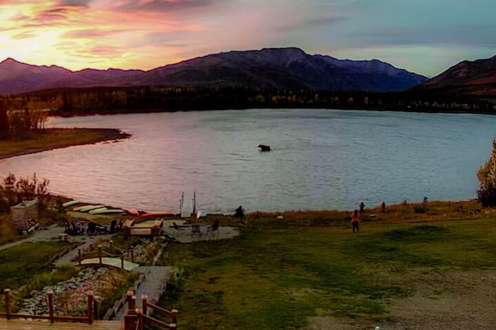 Denali Lakeview Inn