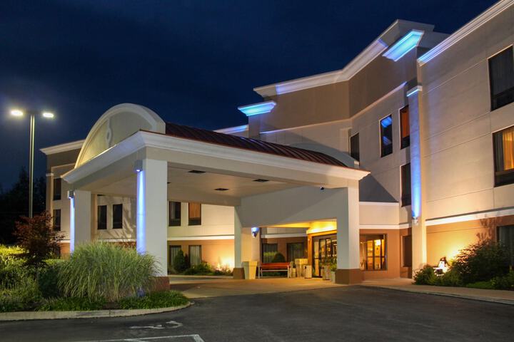 Hotel 8 of 63