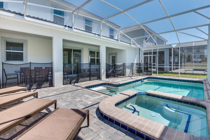 Pool 4 of 62