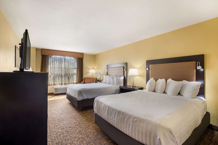 Best Western Escondido Hotel