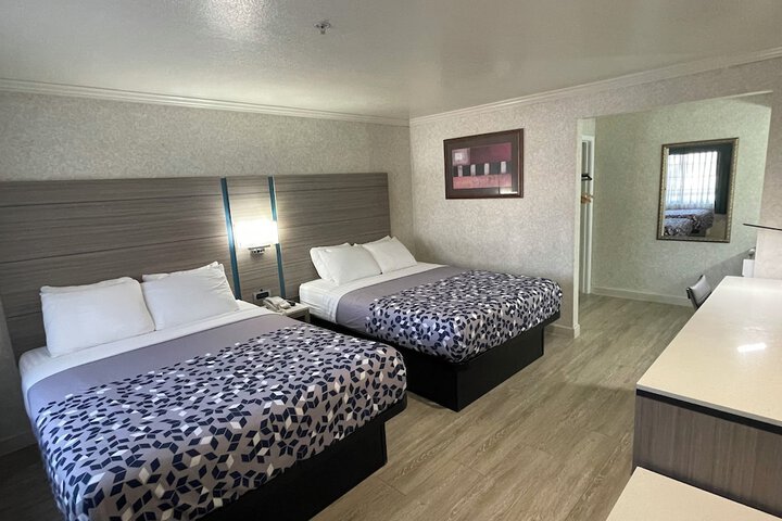 Room 21 of 42