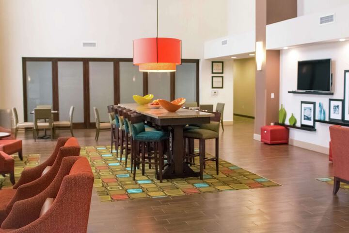 Hotel Interior 4 of 28