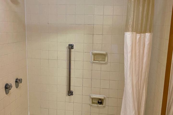 Room 43 of 52