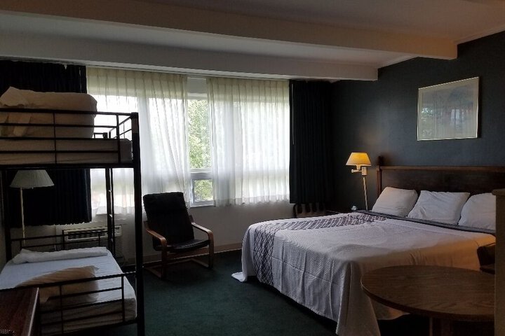 Room 29 of 42