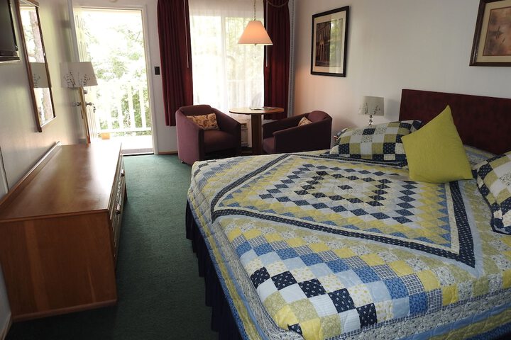 Room 15 of 44