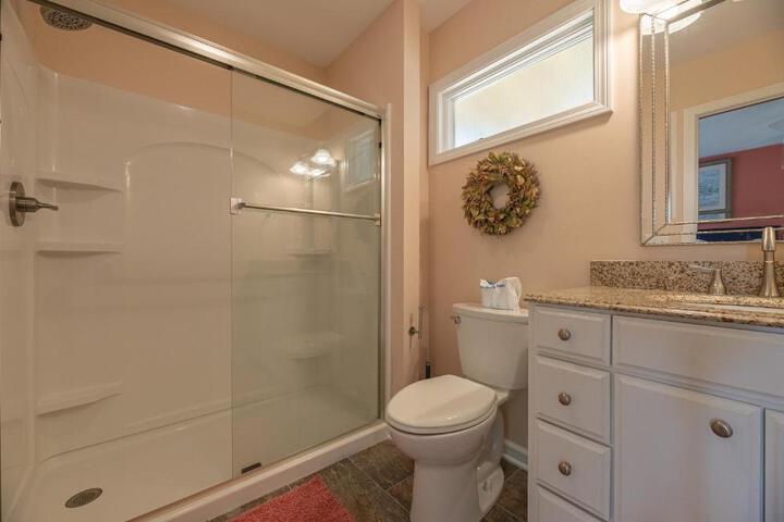 Climate Change - Duck Sea Tern, Oceanside, 280 Yds to Beach, Pool, Hot Tub, Pets OK
