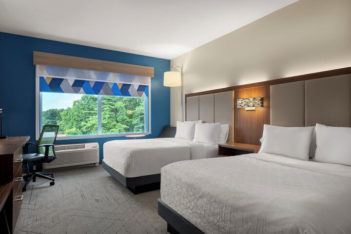 Holiday Inn Express Queensbury - Lake George Area by IHG