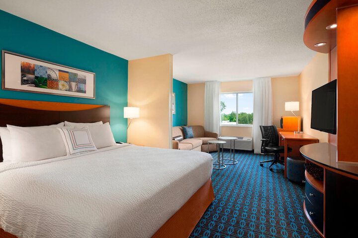 Room 14 of 20