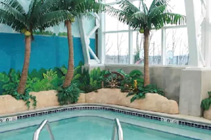 Pool 4 of 33