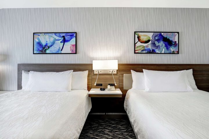 Room 28 of 48
