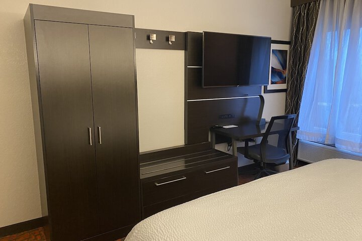 Room 22 of 72