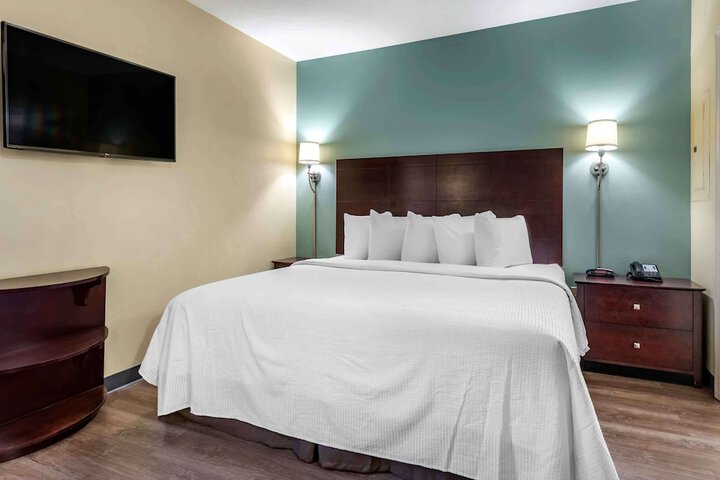 Room 19 of 52