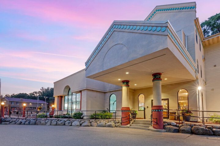 Atlantis Family Waterpark Hotel an Ascend Collection Hotel