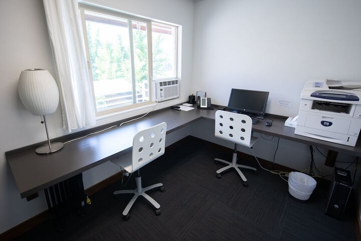 Business Center 114 of 137