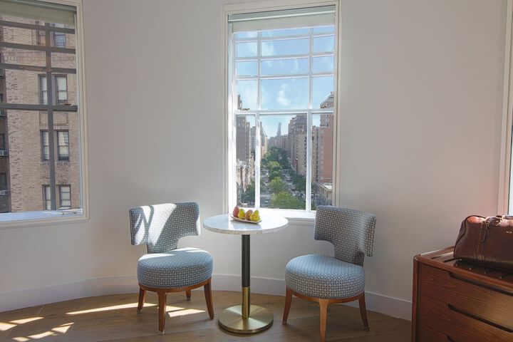 Room 30 of 104