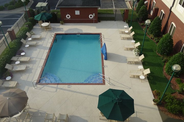 Holiday Inn Express & Suites Tuscaloosa-University by IHG