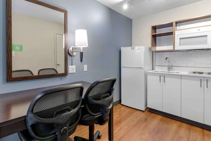 Extended Stay America Suites San Francisco San Mateo SFO