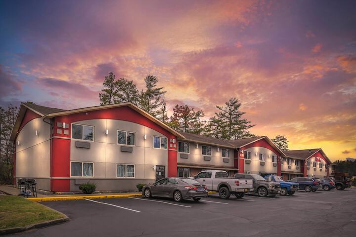 Red Roof Inn Queensbury