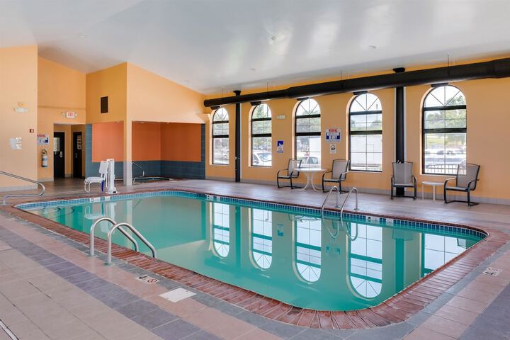 Motel 6 Richmond IN