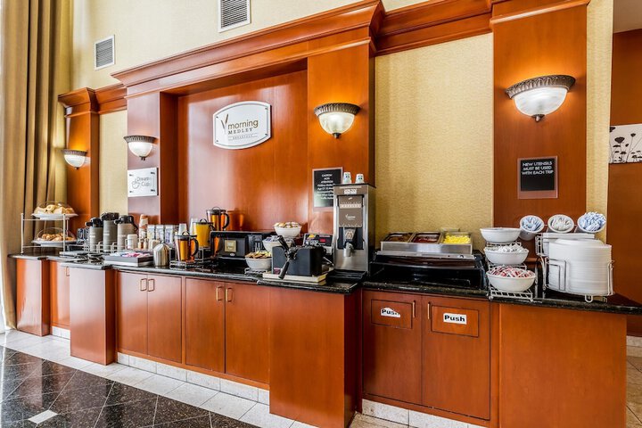 Sleep Inn & Suites Stafford - Sugarland
