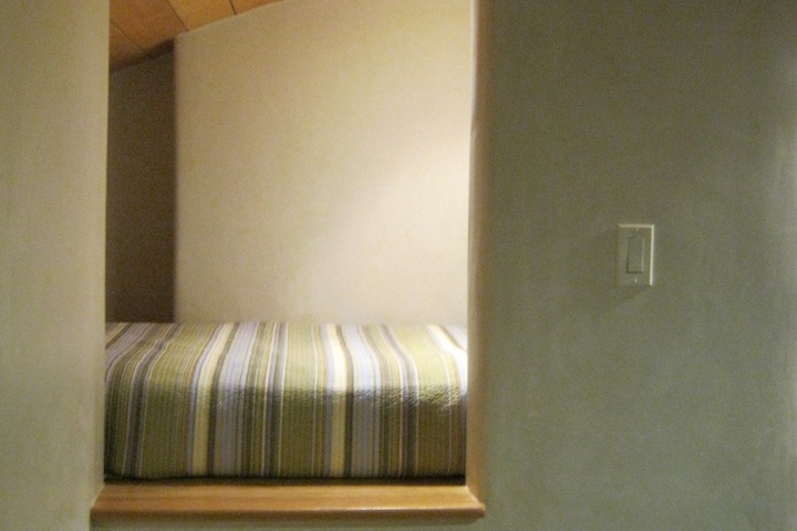 Room 61 of 100