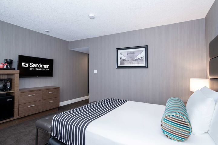 Room 22 of 48