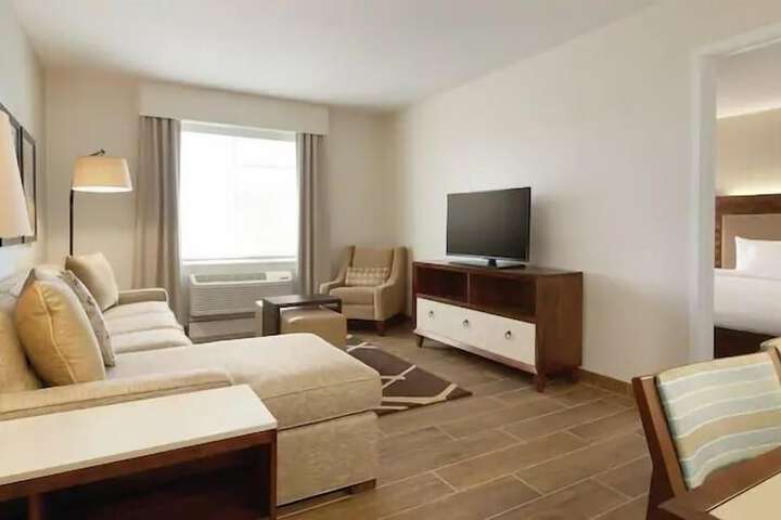 Room 11 of 29