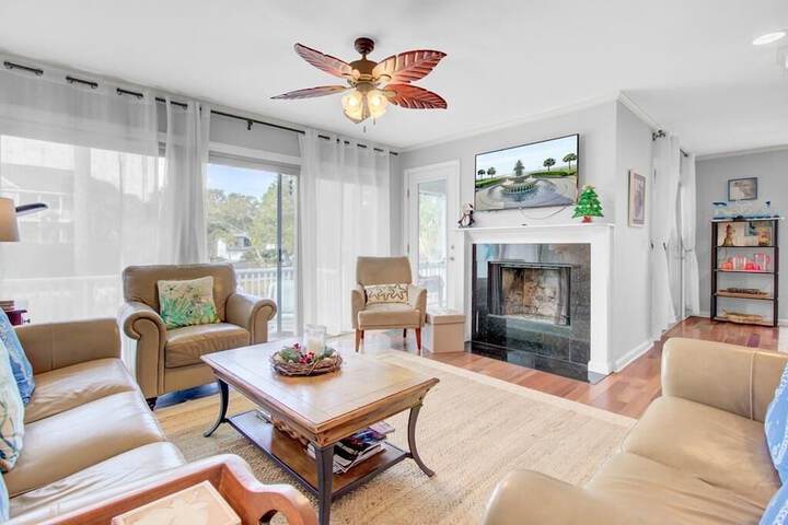 Racquet Club 35 by Wild Dunes in Resort Core