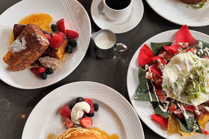 Breakfast/Coffee Service 64 of 68