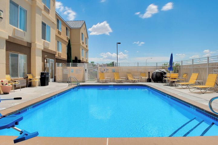Pool 9 of 36