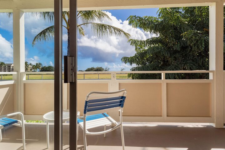 Plantation Hale Suites