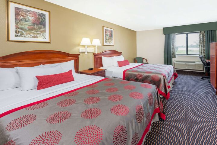 Ramada by Wyndham Columbia