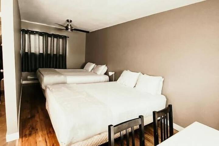 Room 22 of 26