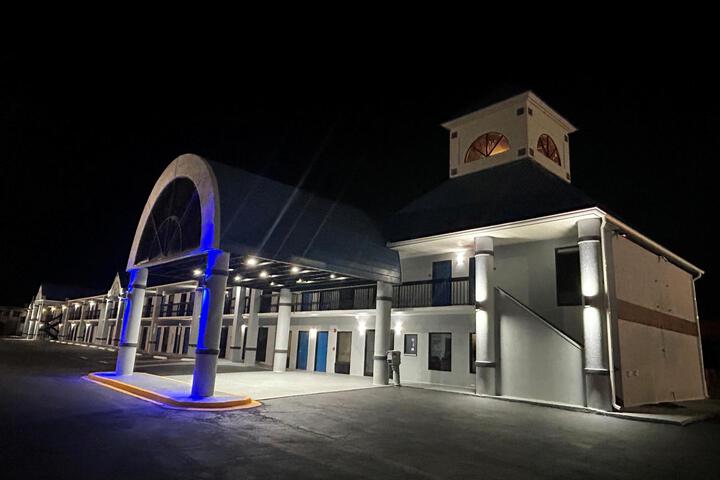 Super Inn