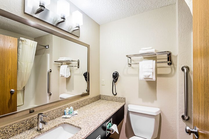 Room 14 of 47