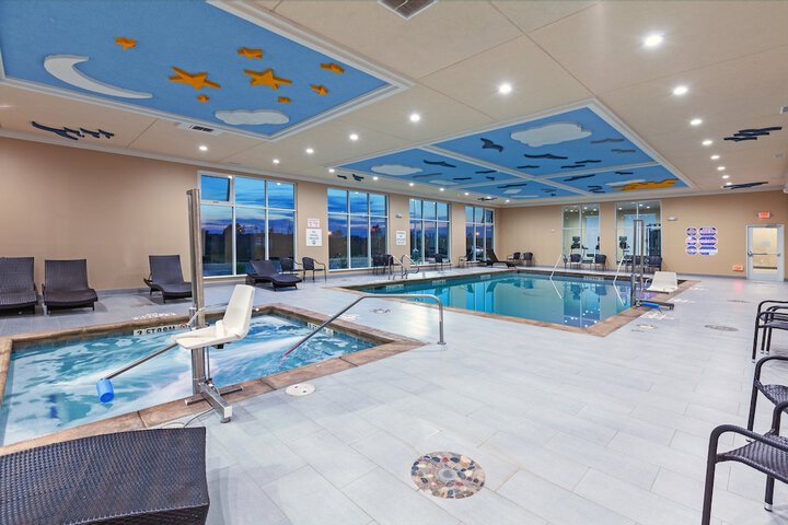 Pool 8 of 35
