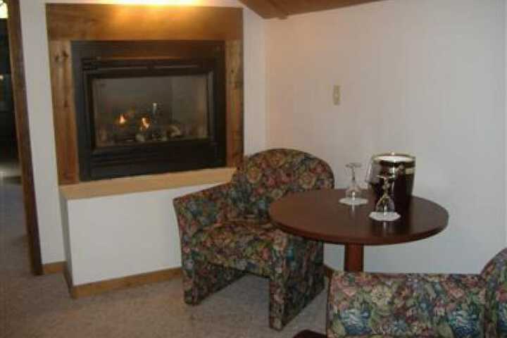 Sturbridge Country Inn