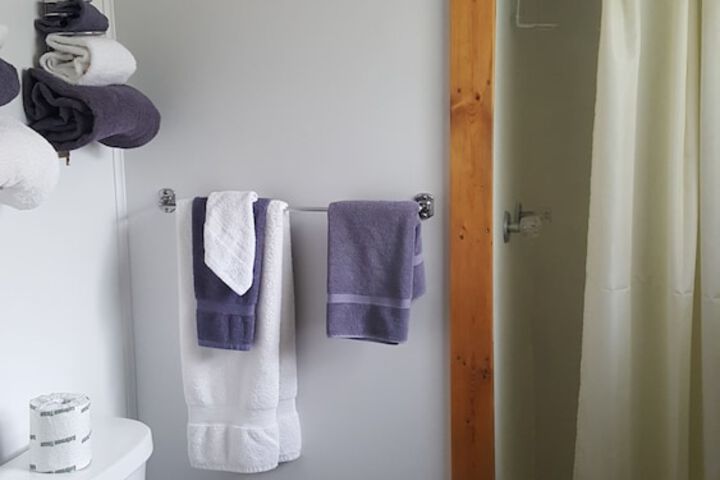 Room 27 of 52