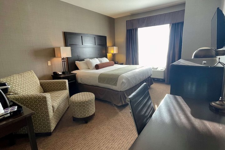 Room 20 of 39